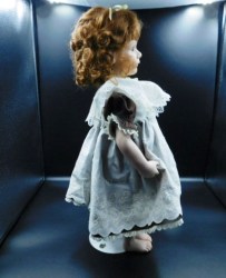 REDHEAD PORCELAIN GOOD GIRL SIDE